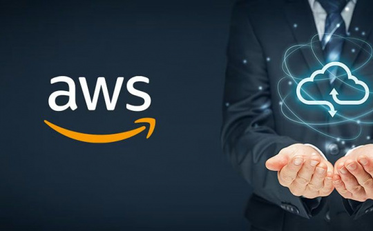 AWS hợp tác với Hugging Face phát triển AI trên đám mây
