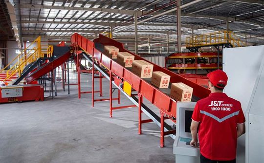 Doanh nghiệp chuyển phát "tăng tốc" cùng xu thế công nghệ tự động hóa