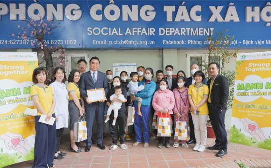 Chứng khoán KB Việt Nam tiếp sức cho những "chiến binh nhí" chống lại bệnh tật