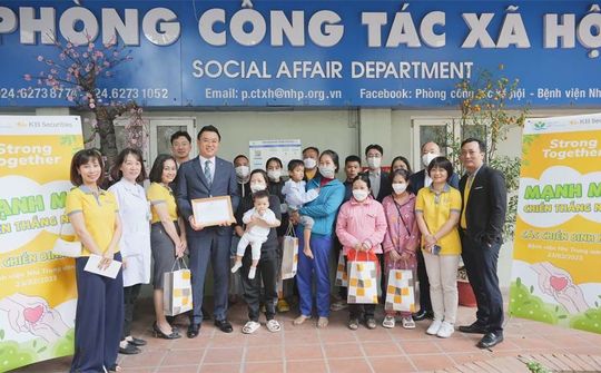 Chứng khoán KB Việt Nam tiếp sức cho những "chiến binh nhí" chống lại bệnh tật