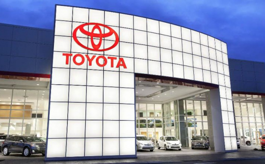 Doanh số bán xe toàn cầu của Toyota giảm 5,6% trong tháng 1/2023