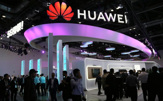 Huawei tìm kiếm doanh thu từ bằng sáng chế