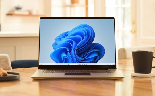 Microsoft đưa công cụ tìm kiếm Bing tích hợp AI lên thanh tác vụ