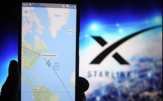Starlink thử nghiệm dịch vụ điện thoại vệ tinh cho người dùng phổ thông