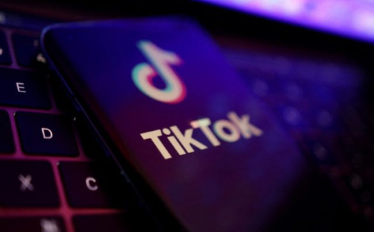 TikTok giới hạn thời gian sử dụng 60 phút cho người dùng dưới 18 tuổi