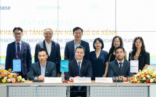 ABBANK bắt tay CMC tăng tốc chuyển đổi số
