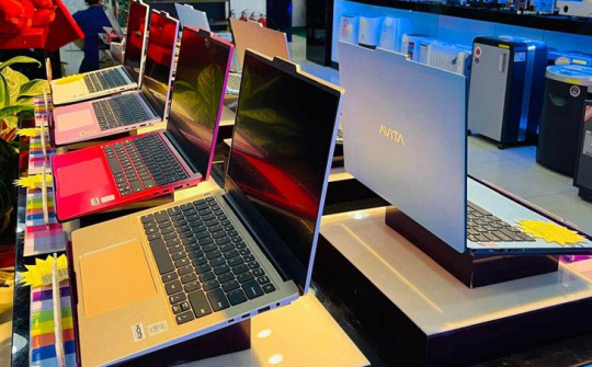 Doanh số PC toàn cầu sụt giảm nghiêm trọng