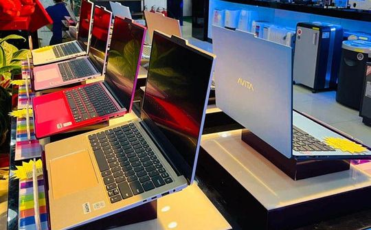 Doanh số PC toàn cầu sụt giảm nghiêm trọng