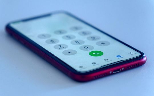 iOS gặp lỗi lạ liên tục yêu cầu nhập mật khẩu Apple ID