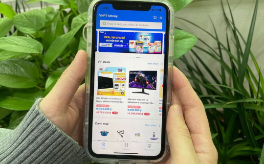 Combo quà tặng dành cho người dùng Chạm VNPT Money “See” hè