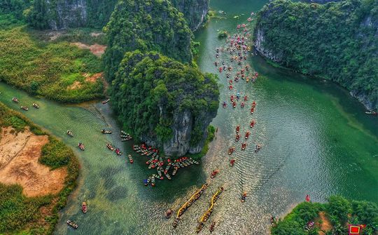 Ninh Bình là điểm du lịch "vừa túi tiền nhất Việt Nam" dịp này