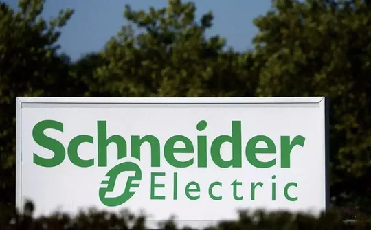 Schneider Electric hiện đẩy mạnh các giải pháp phát triển năng lượng xanh