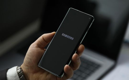 Tin tặc tích cực khai thác lỗ hổng bảo mật trong smartphone Samsung