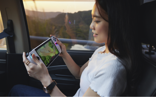 Asus mở bán máy chơi game cầm tay ROG Ally, giá 17,99 triệu đồng