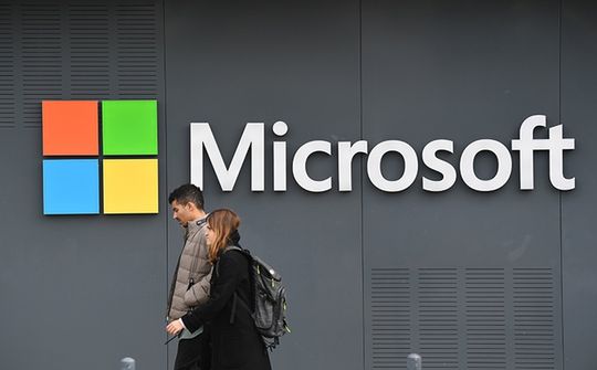 Giá trị thị trường Microsoft đã ở mức gần 2.600 tỉ USD