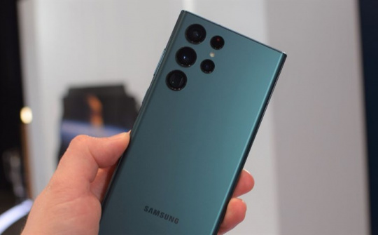 Samsung hoãn bản cập nhật lớn cho Galaxy S23 series