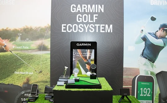 Garmin ra mắt đồng hồ thông minh Approach S70 dành cho người chơi golf