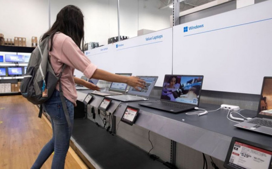 Doanh số máy tính toàn cầu có quý giảm thứ 6 liên tiếp