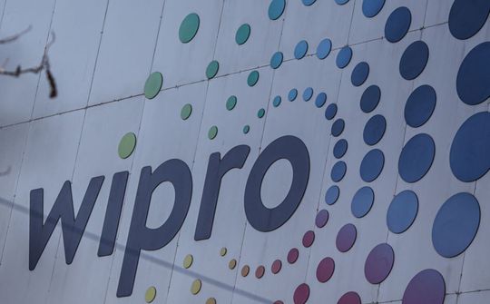 Wipro chi 1 tỷ USD đào tạo AI cho nhân viên