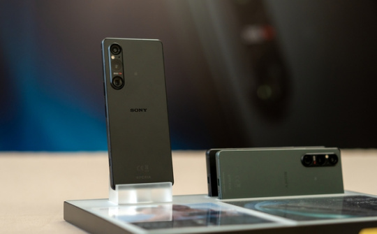 Sony mở bán smartphone Xperia 1V và Xperia 10V tại Việt Nam