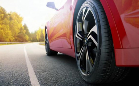 Nguy cơ ô nhiễm môi trường từ lốp xe điện