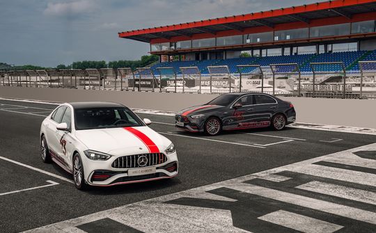 Mercedes-AMG C 43 4MATIC giá 2,9 tỷ đồng lắp ráp tại Việt Nam