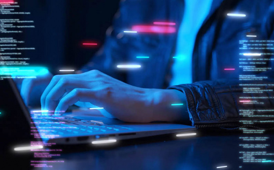 Xâm nhập hệ thống ngân hàng, chỉnh sửa mã lệnh để chiếm đoạt hơn 10 tỷ đồng