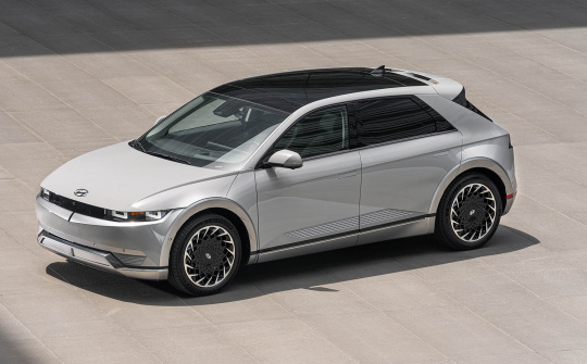 Hyundai Ioniq 5 lắp ráp trong nước có giá từ 1,3 tỷ đồng