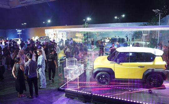 Bộ ba mẫu xe điện VinFast VF 3, VF 6, VF 7 lần đầu ra mắt người dùng Việt