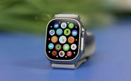 Apple Watch Ultra sẽ có màn hình microLED?