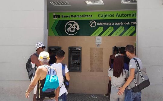 Cuba tung biện pháp mới thúc đẩy kênh thanh toán điện tử