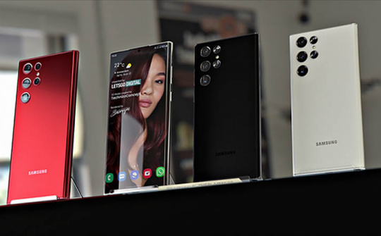 Smartphone Android cao cấp năm 2024 tiếp tục tăng giá