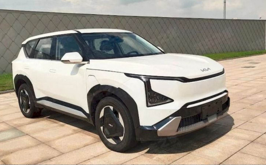 Kia EV5 lộ diện, giá từ khoảng từ 895,4 triệu đồng