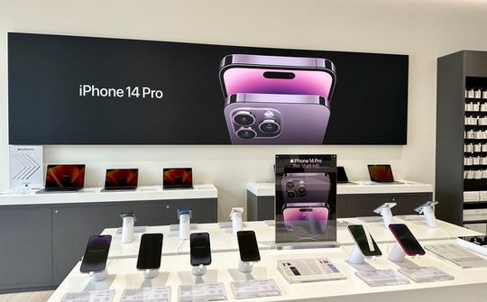 Apple nâng xếp hạng thị trường điện thoại Việt Nam?