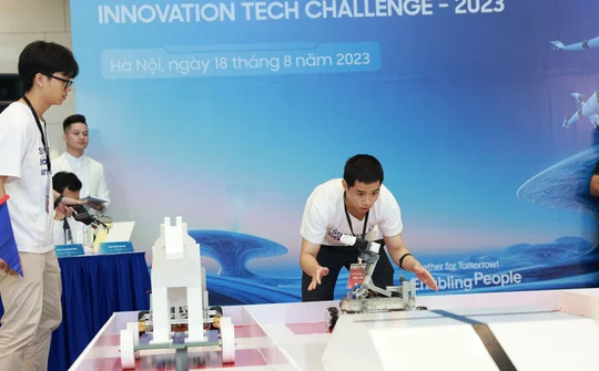 Phổ cập và nâng cao kiến thức công nghệ cho giáo viên, học sinh tại 33 trường