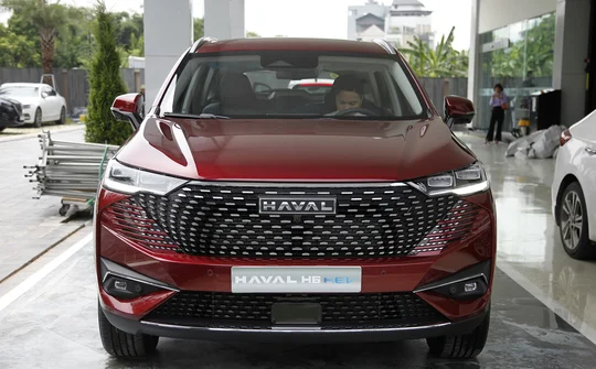 Xe Haval H6 Hybrid có mặt tại Việt Nam, giá bán 1,096 tỷ đồng
