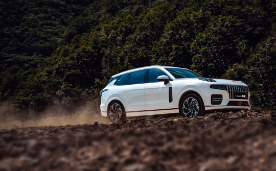 Thương hiệu xe sang Trung Quốc Lynk & Co vào Việt Nam