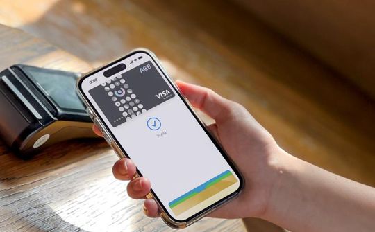 Ngân hàng ACB giới thiệu Apple pay đến khách hàng