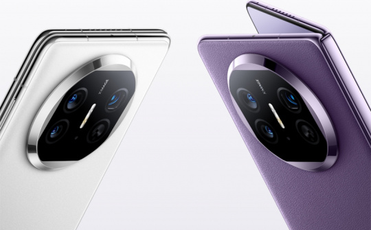 Smartphone màn hình gập Huawei Mate X5 ra mắt
