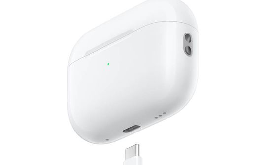 AirPods Pro 2 sở hữu hộp sạc USB-C mới