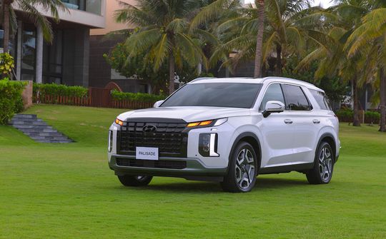 Cận cảnh Hyundai Palisade giá từ 1,469 triệu đồng vừa ra mắt tại Việt Nam