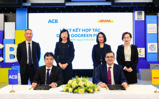 ACB hợp tác với DHL Express chung tay cắt giảm khí thải carbon