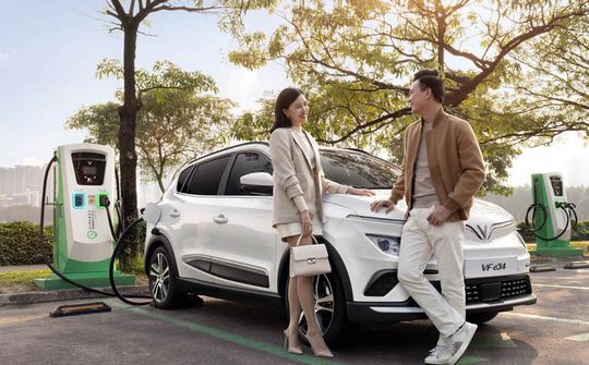 VinFast mở rộng mạng lưới trạm sạc nhanh ôtô điện