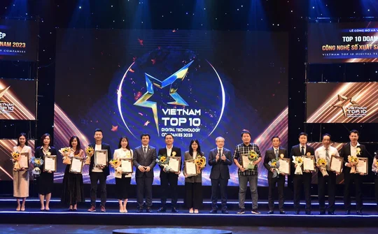 Vinh danh TOP 10 Doanh nghiệp Công nghệ số xuất sắc Việt Nam 2023: