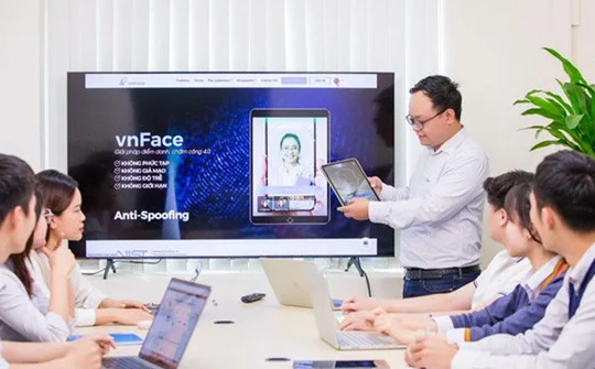 Trợ lý AI chuyên biệt cho người Việt phải dùng dữ liệu riêng của Việt Nam