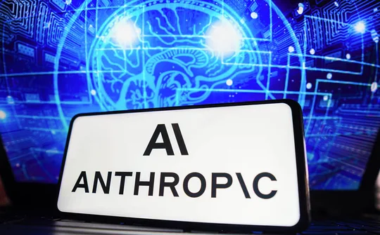 Amazon đầu tư 4 tỷ USD vào Anthropic, tiếp sức cho cuộc đua AI
