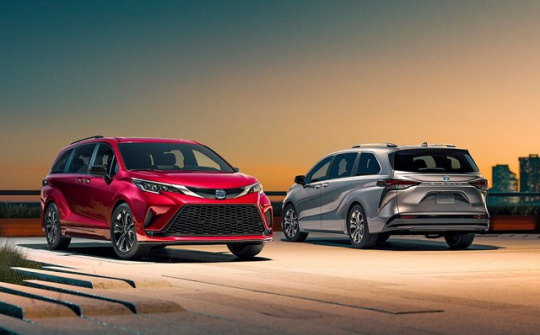 Toyota Sienna 2024 bản nâng cấp mới có giá từ 906 triệu đồng
