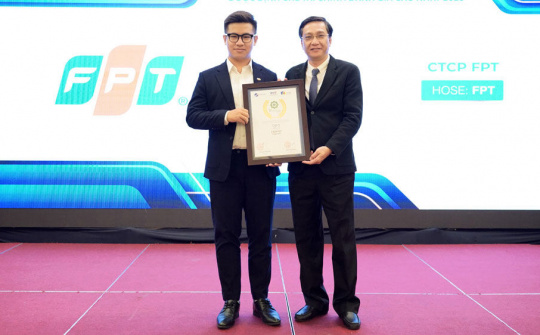 FPT giành “cú đúp” giải thưởng tại IR Awards 2023