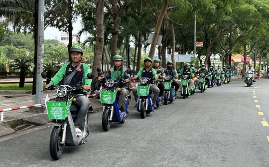 Gojek mở rộng thí điểm xe máy điện tại Việt Nam