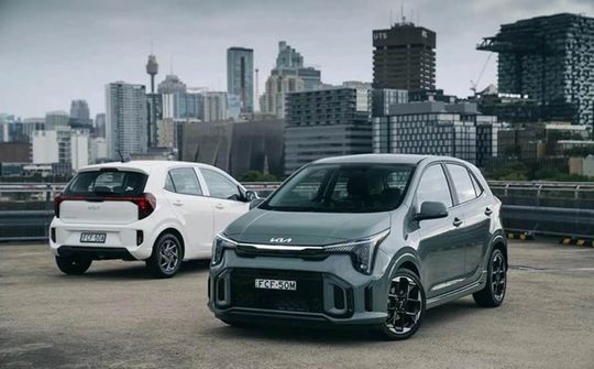Kia Picanto 2024 lột xác ngoại hình mới, giá từ 295 triệu đồng